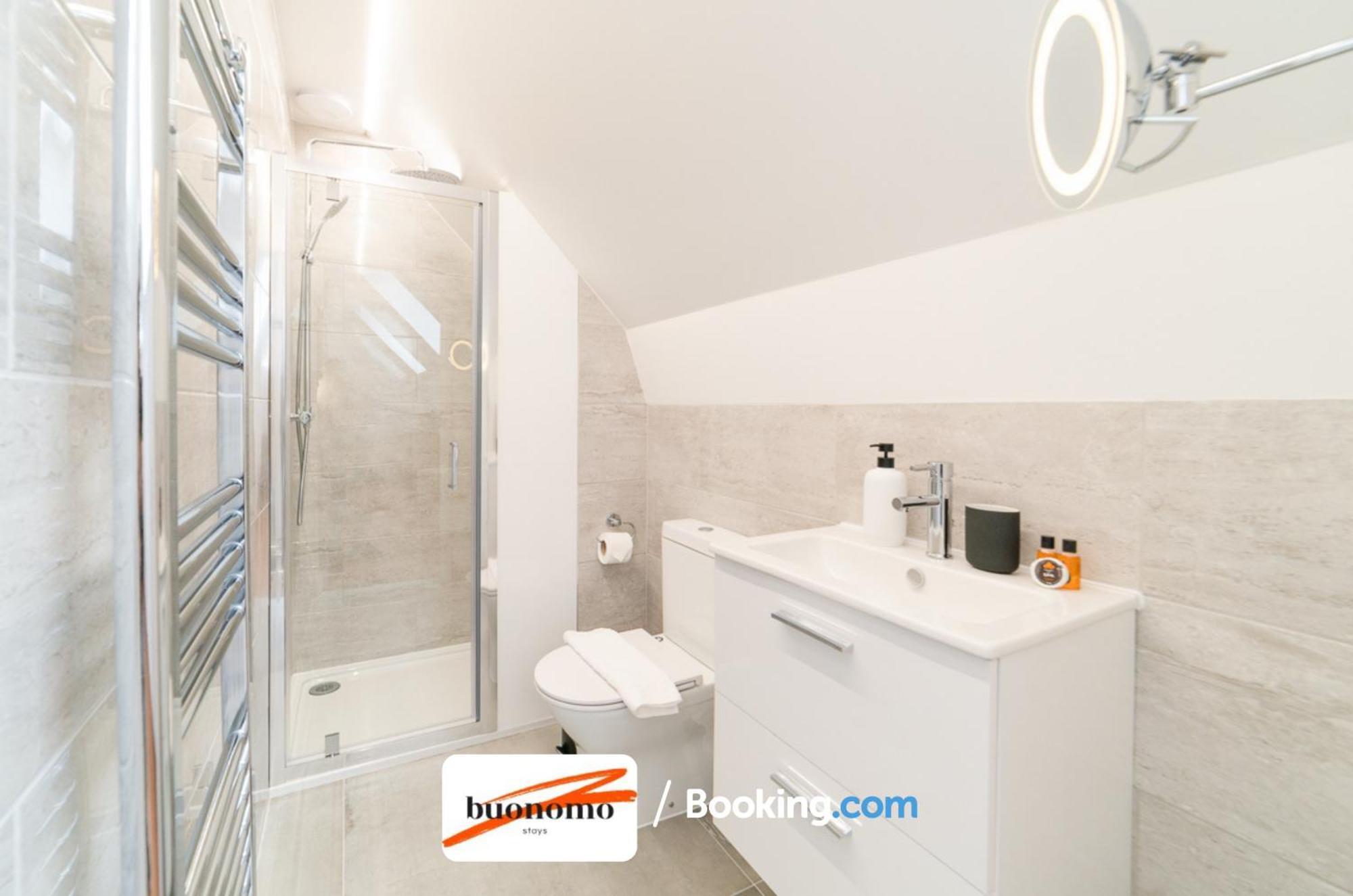 Two Bedroom Apartment At Buonomo Stays Short Lets & Serviced Accommodation Λονδίνο Εξωτερικό φωτογραφία