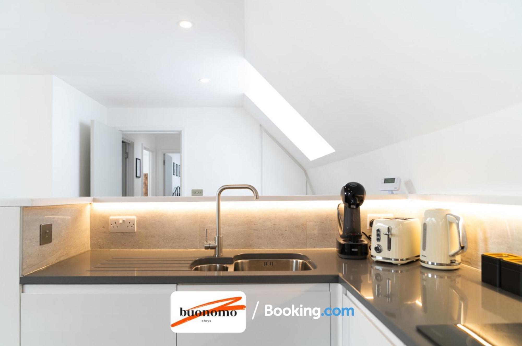 Two Bedroom Apartment At Buonomo Stays Short Lets & Serviced Accommodation Λονδίνο Εξωτερικό φωτογραφία